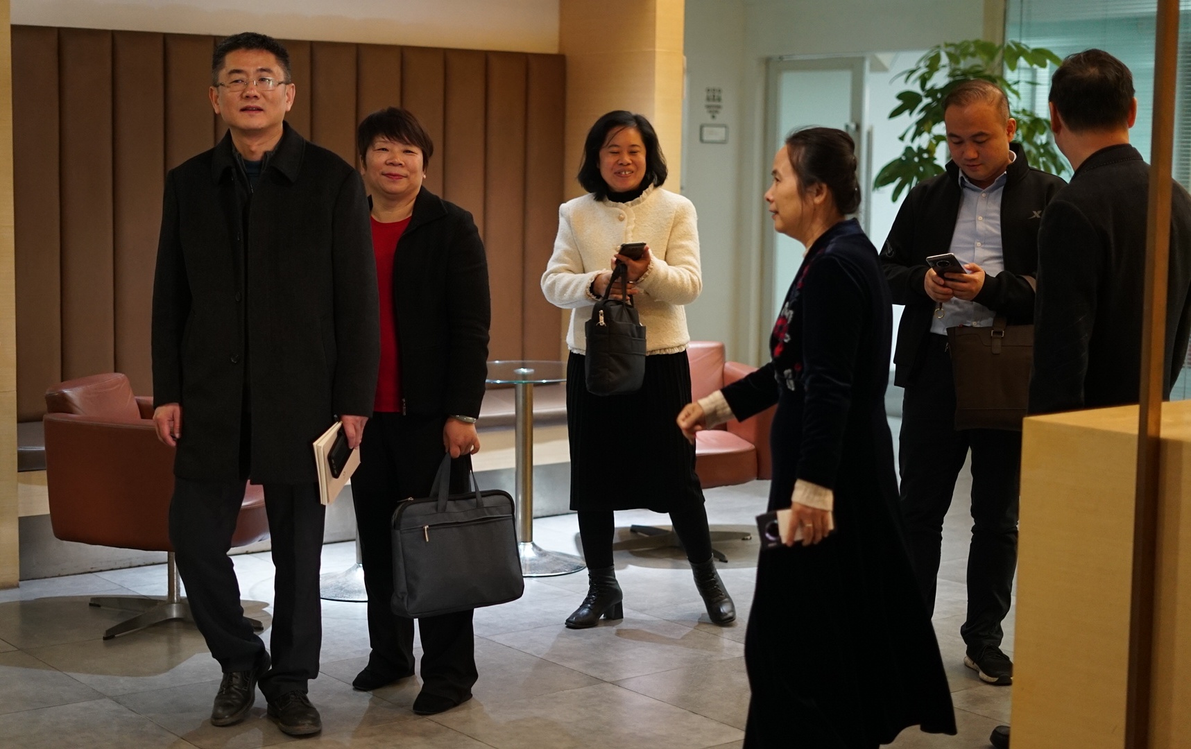 热烈欢迎省文旅厅、省金融办领导一行莅临我司考察调研 热烈欢迎省文旅厅、省金融办领导一行莅临我司考察调研